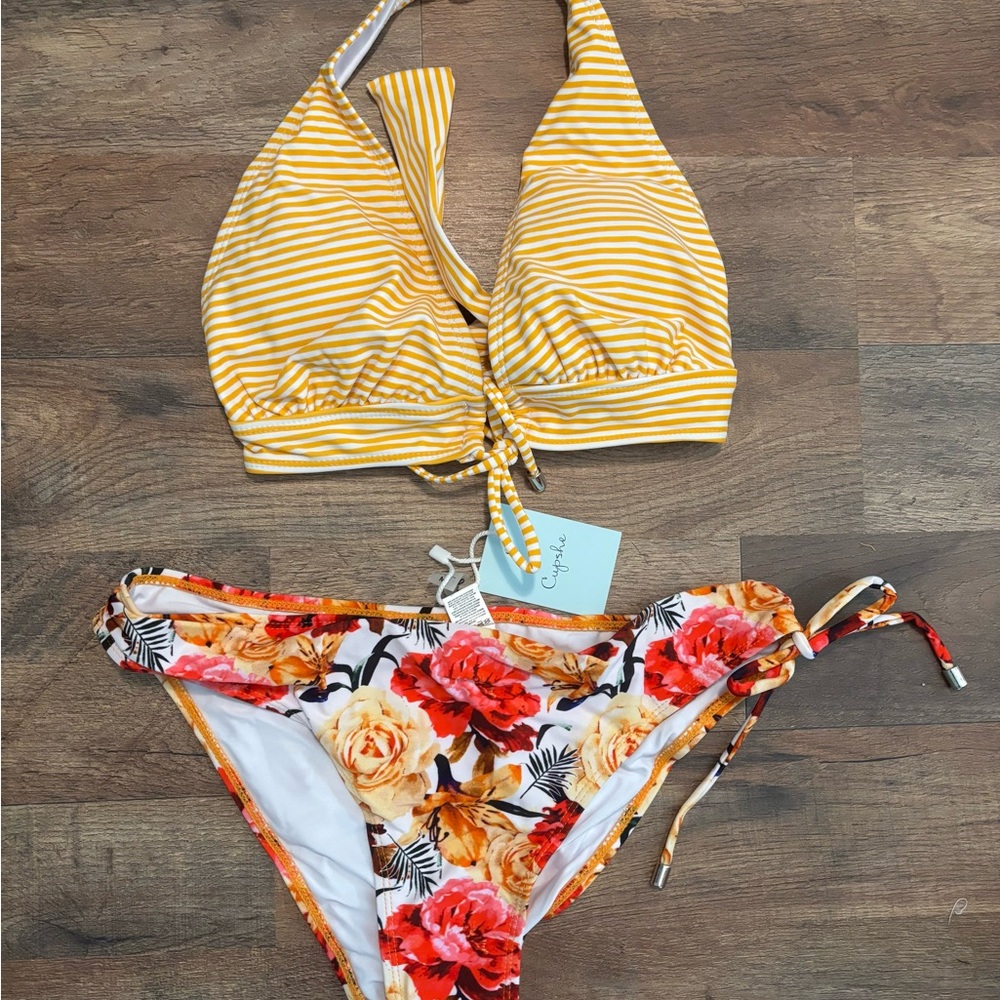 💛🌹Striped Yellow Bikini Top and Floral Bottom